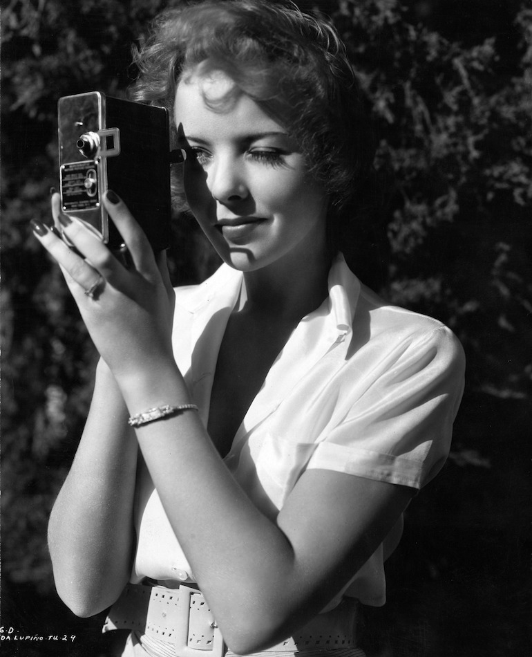  Ida Lupino 
